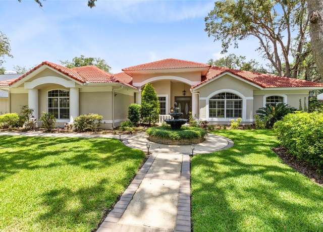 Property at 718 Glen Eagle Dr, Winter Springs, FL 32708, 4 beds, 4 baths