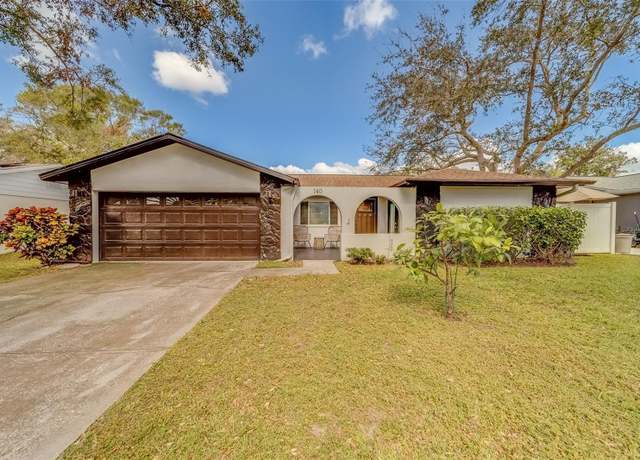 Property at 140 Meadowlark Dr, Safety Harbor, FL 34695, 3 beds, 2 baths