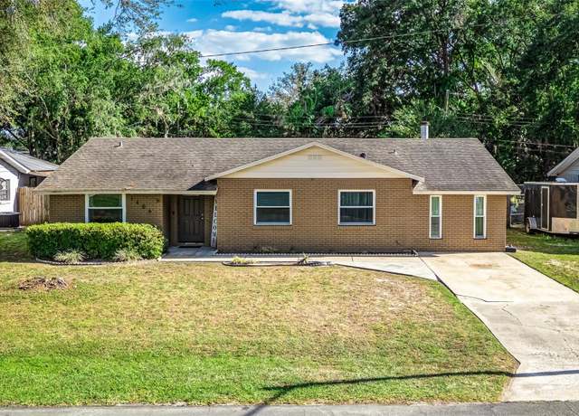 Property at 1406 Grace St N, Lakeland, FL 33810, 3 beds, 2 baths