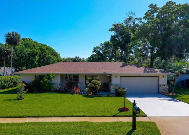Property at 3441 Country Walk Dr, Port Orange, FL 32129, 3 beds, 2 baths