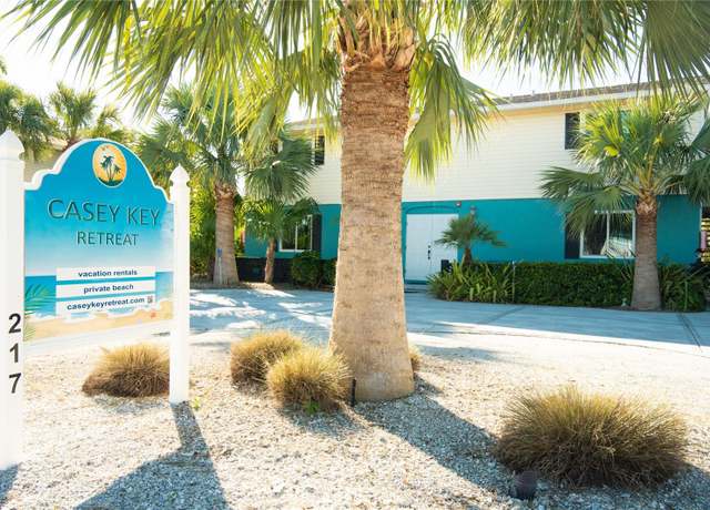 Property at 217 Casey Key Rd, Nokomis, FL 34275, 4 beds, 4 baths