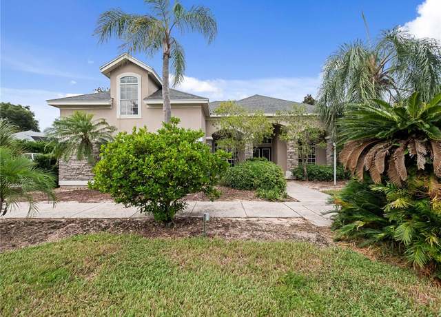 Property at 25013 Derby Dr, Sorrento, FL 32776, 4 beds, 2 baths