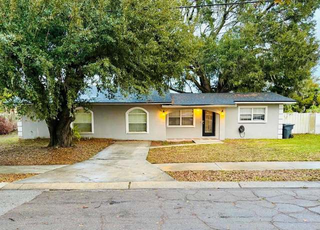 Property at 1504 Hummingbird Ln, Lakeland, FL 33801, 4 beds, 2 baths