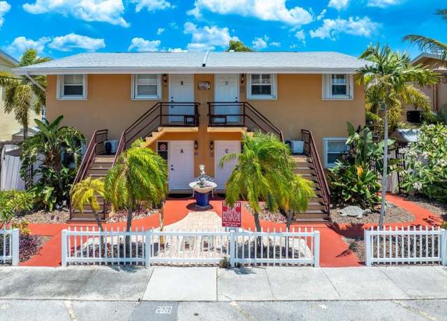 Property at 2683 ST Josephs Dr E, Dunedin, FL 34698, 8 beds, 4 baths