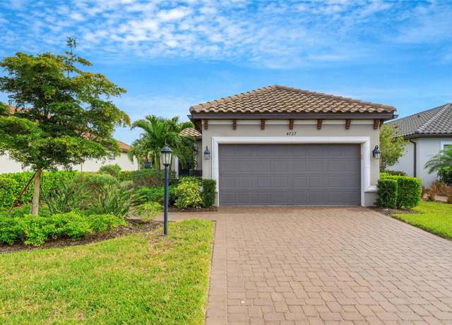 Property at 4727 Motta Ct, Bradenton, FL 34211, 2 beds, 2 baths