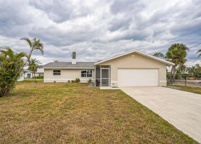 Property at 6064 Park Rd, Fort Myers, FL 33908, 3 beds, 2 baths