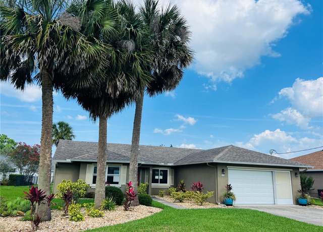 Property at 5 Westglen Ln, Palm Coast, FL 32164, 3 beds, 2 baths