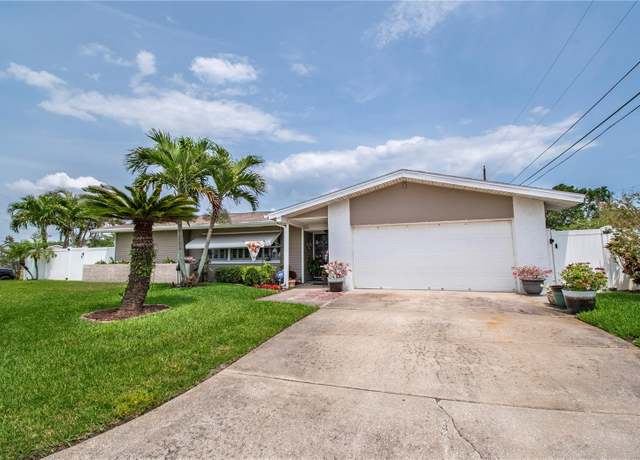 Property at 7851 120th St, Seminole, FL 33772, 2 beds, 2 baths