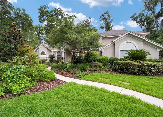 Property at 9330 SW 46th Pl, Gainesville, FL 32608, 5 beds, 4 baths