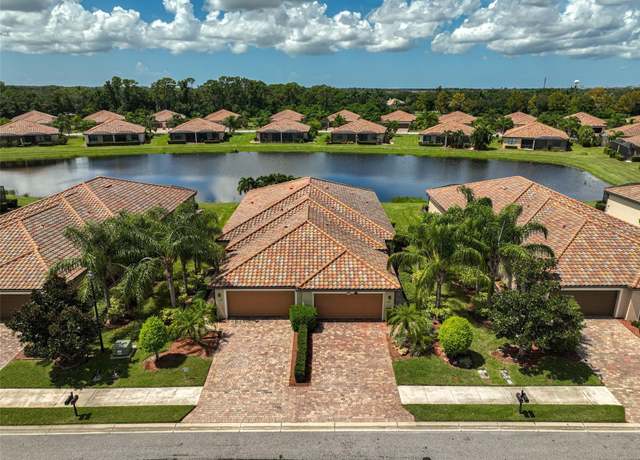 Property at 224 Babbling Brook Run, Bradenton, FL 34212, 2 beds, 2 baths