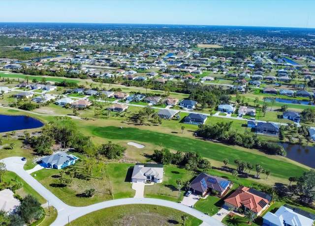 Property at 27 Tee View Rd, Rotonda West, FL 33947, 3 beds, 2 baths