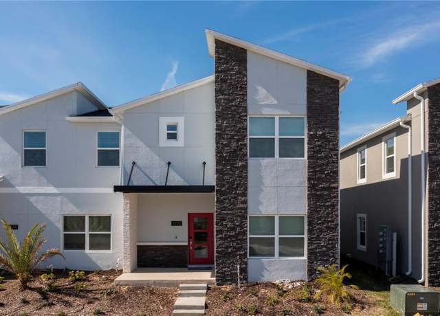 Property at 1070 Splash Shot Pl, Davenport, FL 33896, 5 beds, 4 baths