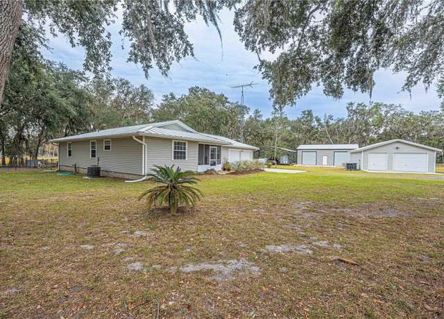 Property at 3693 CR 400, Lake Panasoffkee, FL 33538, 3 beds, 3 baths