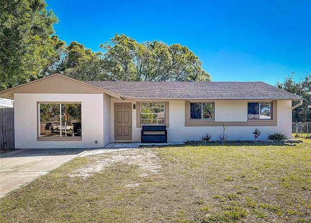 Property at 2721 Stratford Dr, Sarasota, FL 34232, 3 beds, 2.5 baths
