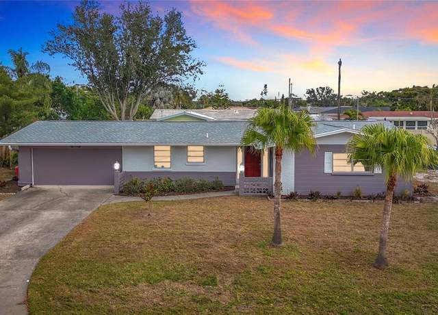 Property at 2523 Darwin Ave, Sarasota, FL 34239, 2 beds, 2 baths