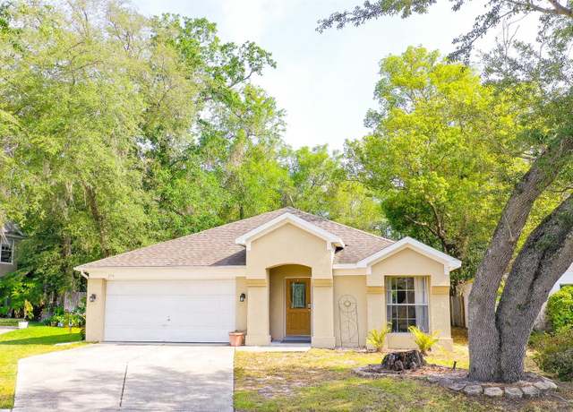 Property at 254 Oak Park Pl, Casselberry, FL 32707, 4 beds, 3 baths