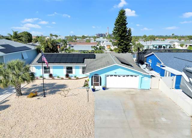 Property at 1015 Spindle Palm Way, Apollo Beach, FL 33572, 3 beds, 2 baths