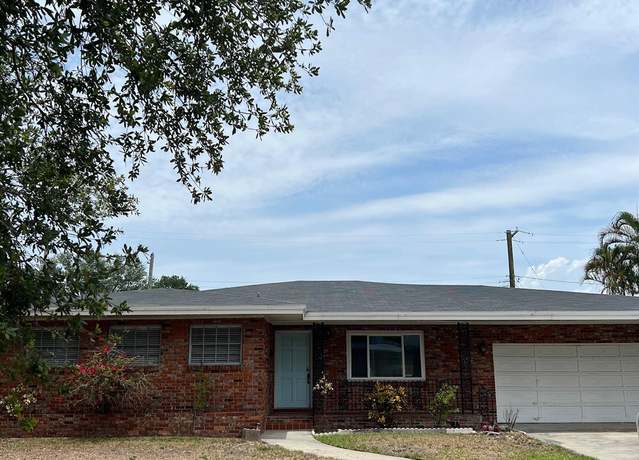 Property at 627 E Davis Blvd, Tampa, FL 33606, 3 beds, 2 baths