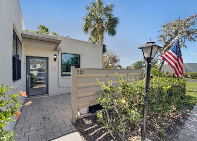 Property at 501 Lakeside Dr #501, Bradenton, FL 34210, 3 beds, 2 baths