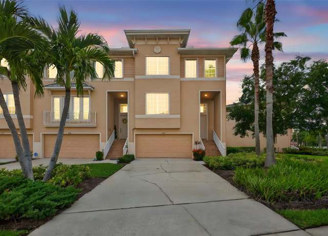Property at 7100 Islamorada Cir, Seminole, FL 33777, 3 beds, 2.5 baths