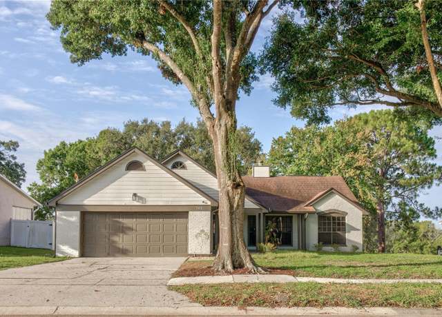 Property at 762 Lake Como Dr, Lake Mary, FL 32746, 3 beds, 2 baths
