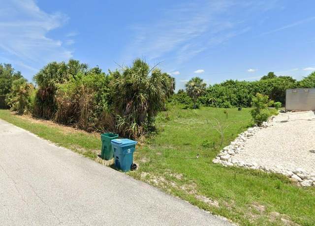 Property at 13428 Bouvardia Ln, Port Charlotte, FL 33981