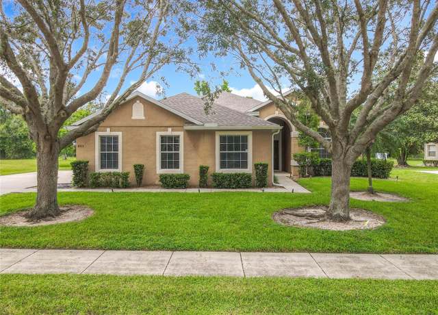 Property at 805 Valleyway Dr, Apopka, FL 32712, 4 beds, 4 baths