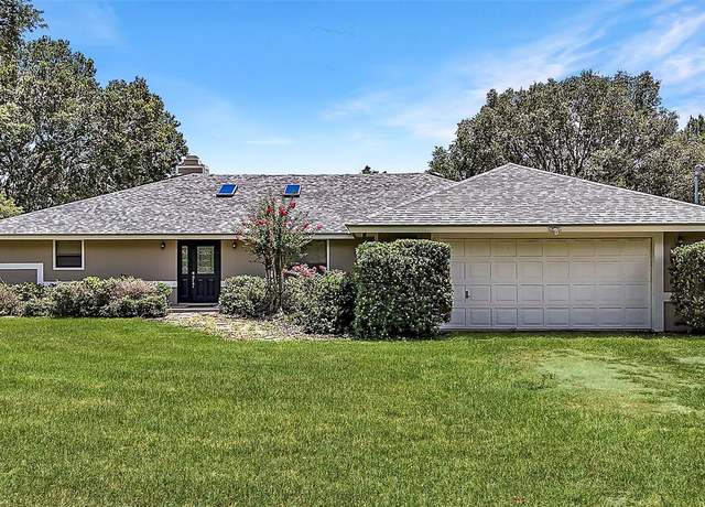 Property at 26200 SE Highway 42, Umatilla, FL 32784, 3 beds, 3 baths