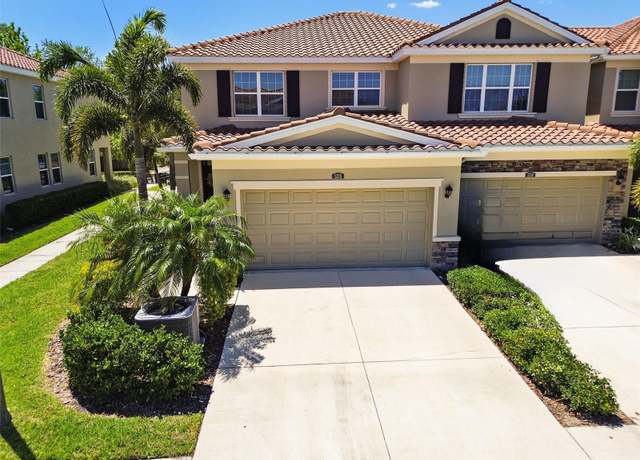 Property at 5276 6th Way N, St Petersburg, FL 33703, 3 beds, 2.5 baths