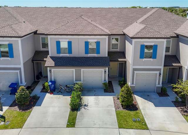 Property at 31771 Blue Passing Loop, Wesley Chapel, FL 33545, 3 beds, 2.5 baths