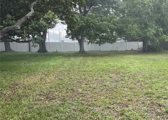 Property at 635 N Pompano Ave, Sarasota, FL 34237