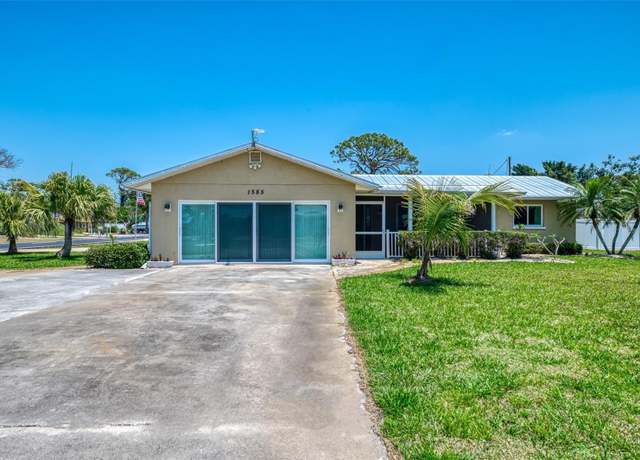 Property at 1585 Poinciana Rd, Venice, FL 34293, 3 beds, 2 baths