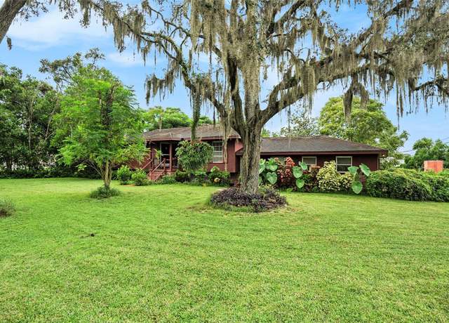 Property at 1031 Anderson Snow Rd, Spring Hill, FL 34609, 5 beds, 4.5 baths