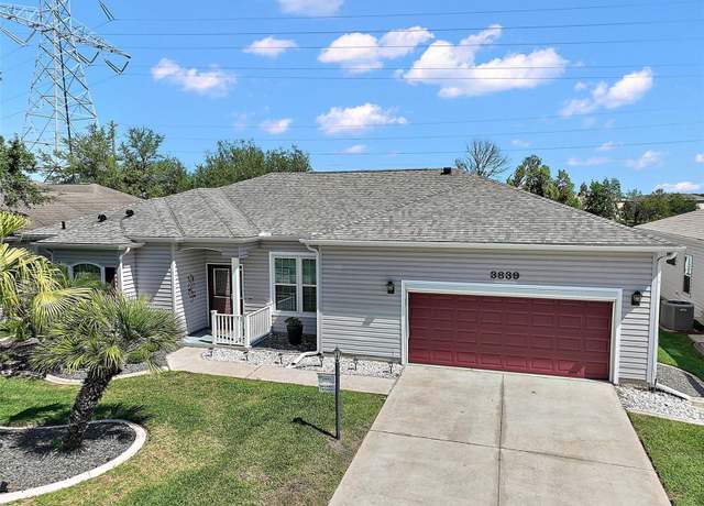 Property at 3839 Manor Oaks Ct, Leesburg, FL 34748, 2 beds, 2 baths