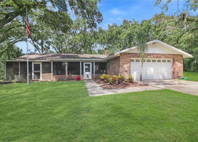 Property at 42114 W Lakeview Dr, Altoona, FL 32702, 3 beds, 2 baths