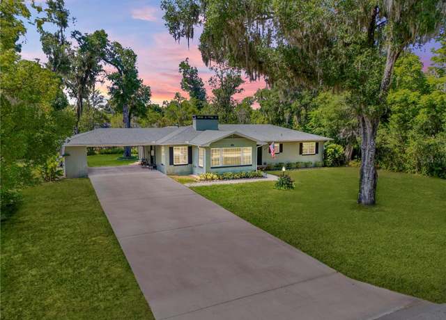 Property at 200 W Washington Ave, Deland, FL 32720, 3 beds, 2 baths