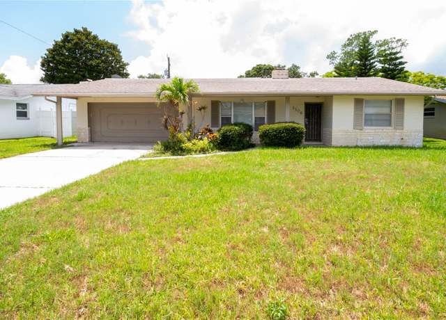 Property at 1306 Golfview Dr, Daytona Beach, FL 32114, 3 beds, 2 baths