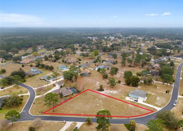 Property at 5981 NE 61st Avenue Rd, Silver Springs, FL 34488
