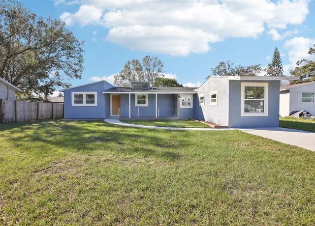 Property at 2537 Martha Ln, Land O Lakes, FL 34639, 5 beds, 2 baths