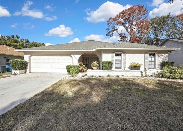 Property at 2603 Royal Ridge Dr, Spring Hill, FL 34606, 2 beds, 2 baths