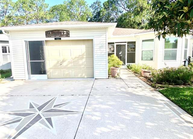 Property at 409 Westwood Dr, Leesburg, FL 34748, 2 beds, 2 baths