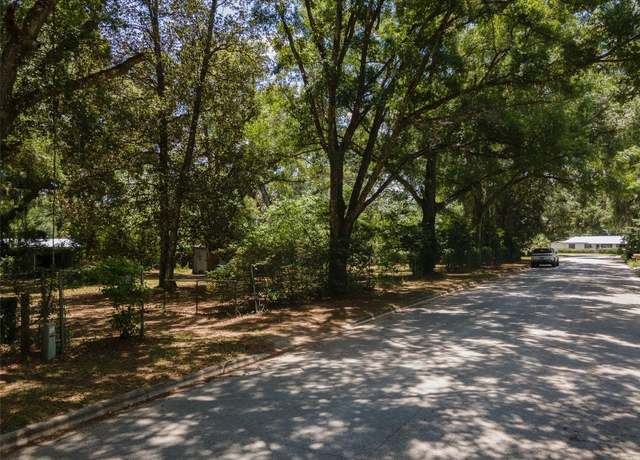 Property at 1805 SE 47th Ter, Gainesville, FL 32641