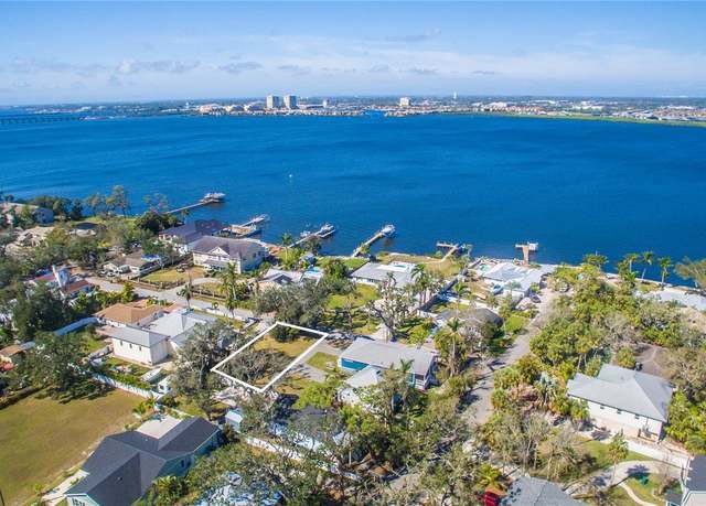 Property at 1630 1st Ave E, Bradenton, FL 34208