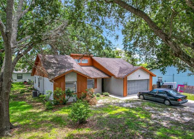 Property at 4720 Wildflower DR Dr, Lakeland, FL 33811, 3 beds, 2 baths