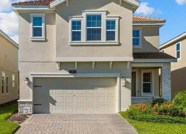 Property at 1092 Downswing Pl, Davenport, FL 33896, 4 beds, 2.5 baths