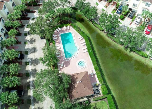 Property at 102 Brent Cir, Oldsmar, FL 34677, 3 beds, 3 baths