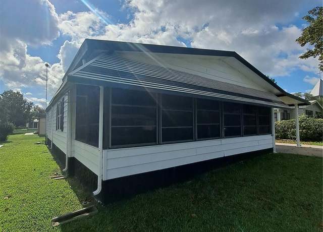 Property at 1005 Matthew Ave, Lady Lake, FL 32159, 2 beds, 2 baths