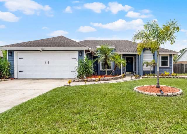 Property at 2917 Erskine Dr, Oviedo, FL 32765, 3 beds, 2 baths