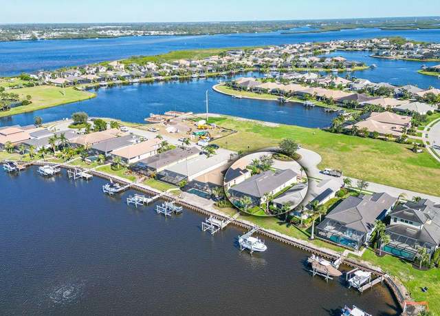 Property at 1014 Overlook Ct, Bradenton, FL 34208, 3 beds, 2 baths