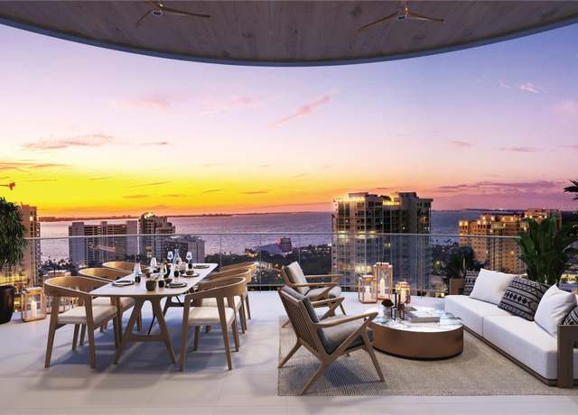Property at 290 Cocoanut Ave Unit 6A, Sarasota, FL 34236, 3 beds, 3.5 baths